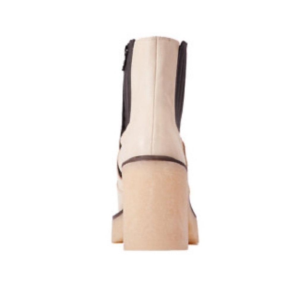 Free People James Chelsea Boot in White - Picture 5 of 7